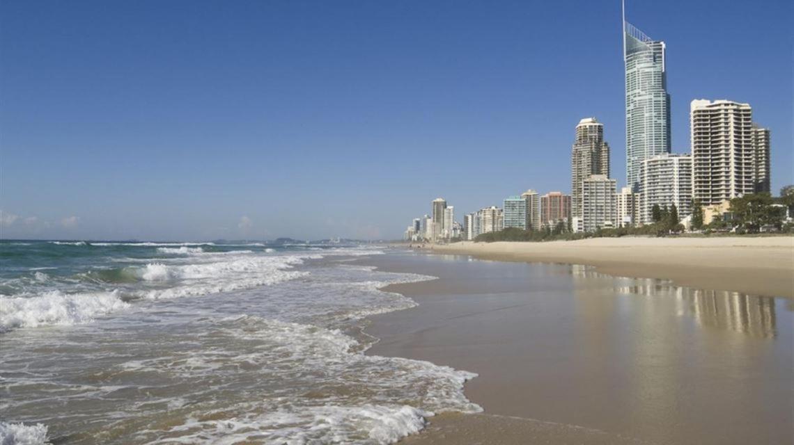 Stunning 2 Bedroom Ocean View Apartment Gold Coast Exterior photo